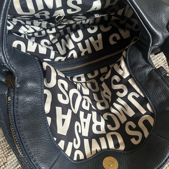 Marc by Marc Jacobs navy Natasha crossbody. - Picture 3 of 7